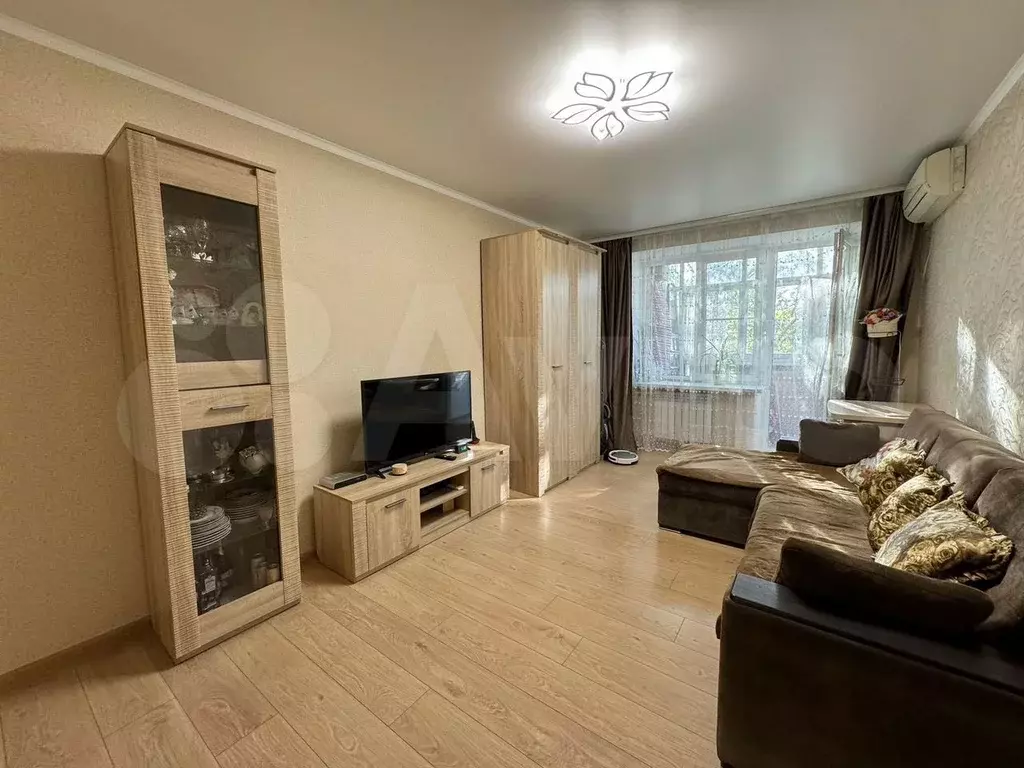 3-к. квартира, 58 м, 3/5 эт. - Фото 0