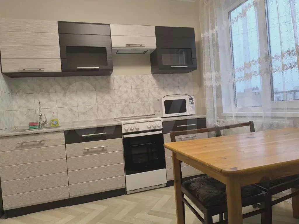 1-к. квартира, 42,1 м, 12/13 эт. - Фото 1