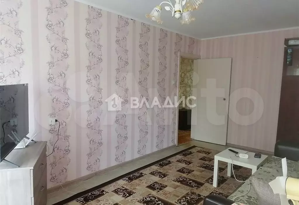 1-к. квартира, 40 м, 2/5 эт. - Фото 1