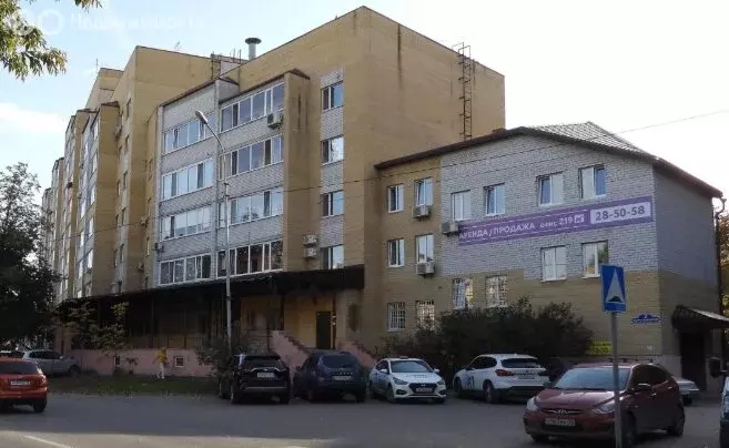 3-комнатная квартира: Тюмень, улица Котельщиков, 2 (101.3 м) - Фото 2