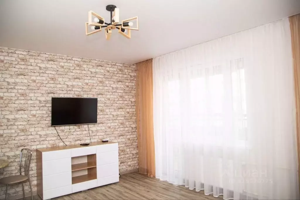 Студия Татарстан, Казань ул. Сабира Ахтямова, 1к2 (33.0 м) - Фото 2