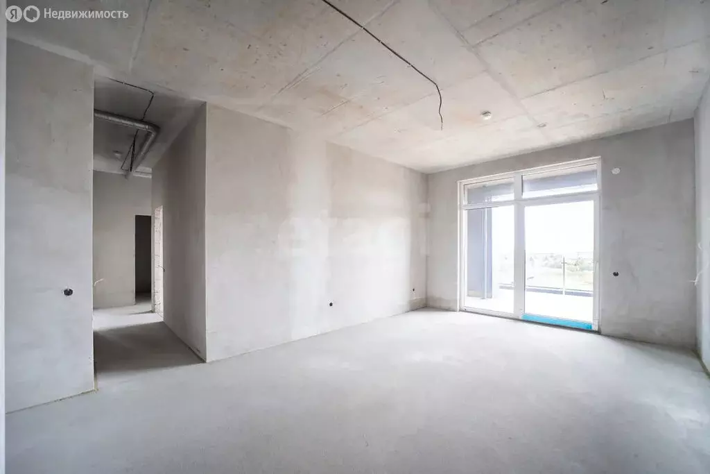 3-комнатная квартира: Калининград, улица Молодой Гвардии, 34 (102.4 м) - Фото 0