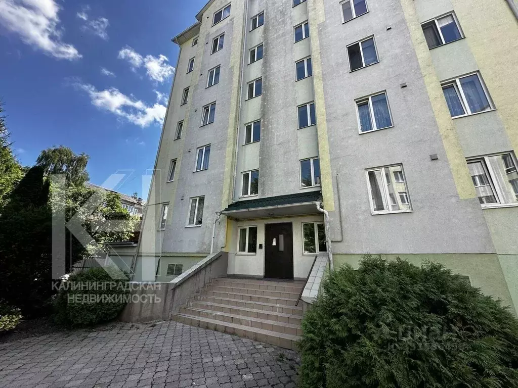 3-к кв. Калининградская область, Калининград Бассейная ул., 4 (85.0 м) - Фото 1