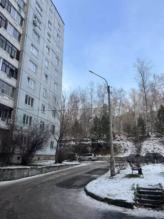 2-к кв. Красноярский край, Красноярск ул. Академгородок, 23 (54.7 м) - Фото 1