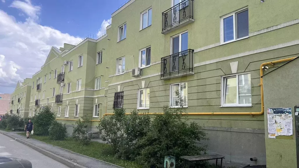 1-к. квартира, 33 м, 1/3 эт. - Фото 0