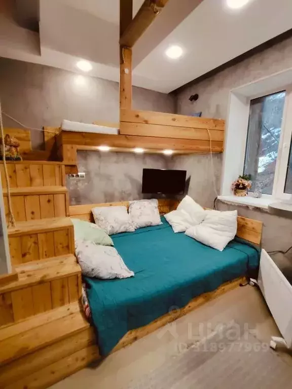 Студия Приморский край, Владивосток Татарская ул., 50 (24.0 м) - Фото 1