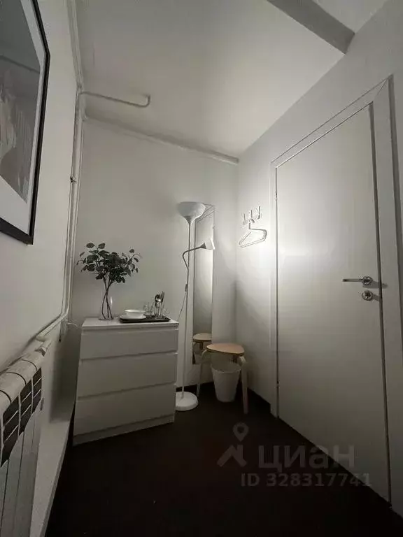 Комната Москва Большая Никитская ул., 24/1С2 - Фото 1