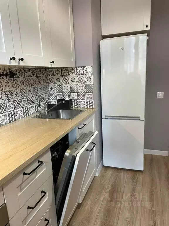 1-к кв. Ленинградская область, Кировск Набережная ул., 19 (30.0 м) - Фото 2