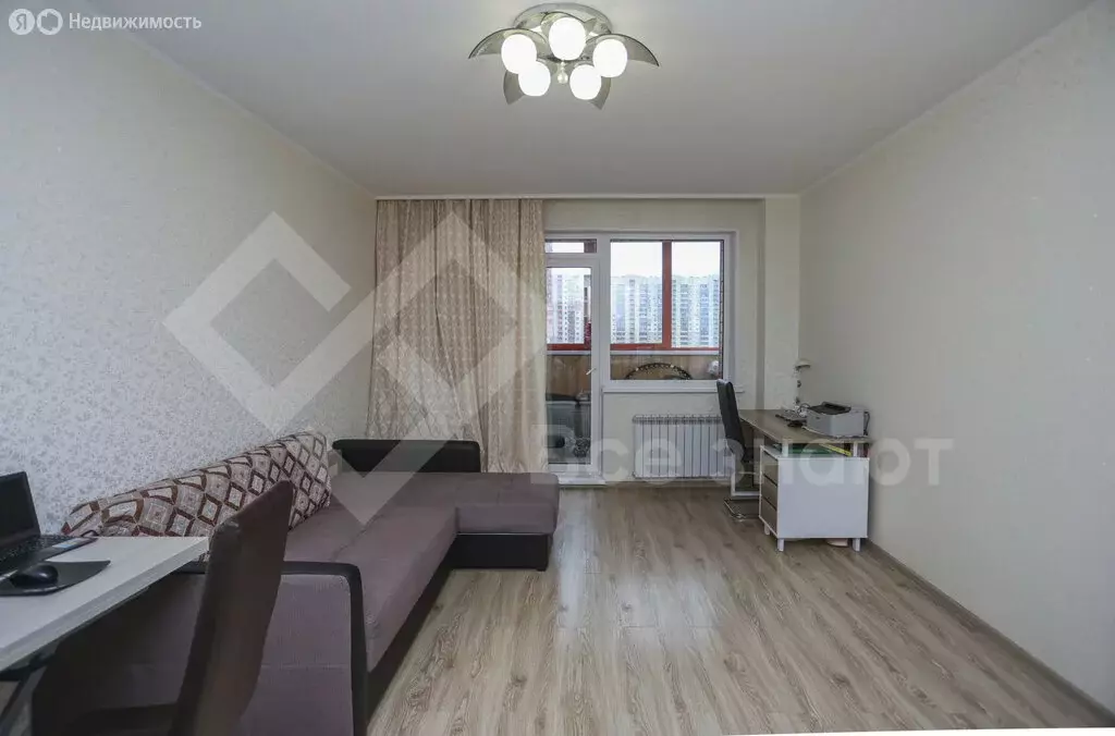 Квартира-студия: Челябинск, улица 40-летия Победы, 44 (35 м) - Фото 2