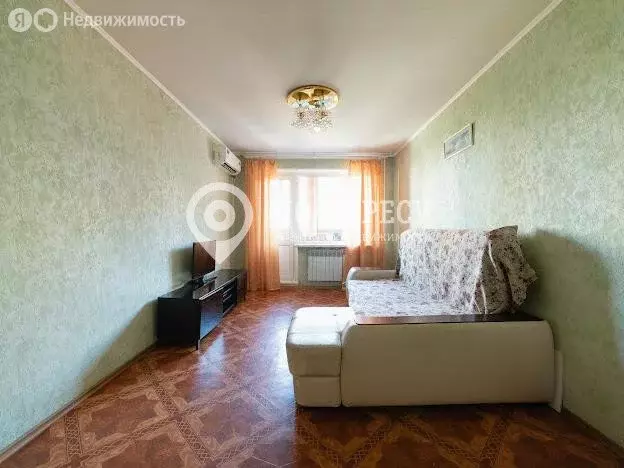 3-комнатная квартира: Саратов, Луговая улица, 35/37 (65 м) - Фото 0