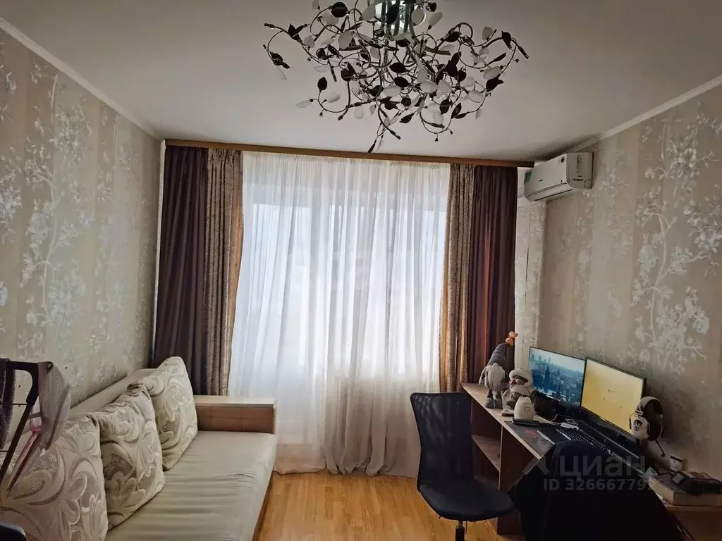 2-к кв. Белгородская область, Белгород ул. Есенина, 54 (50.2 м) - Фото 1