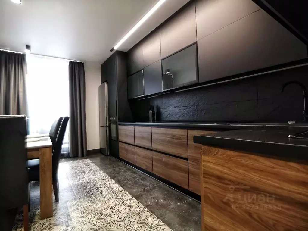 2-к кв. Москва Мосфильмовская ул., 88к4с2 (73.5 м) - Фото 1