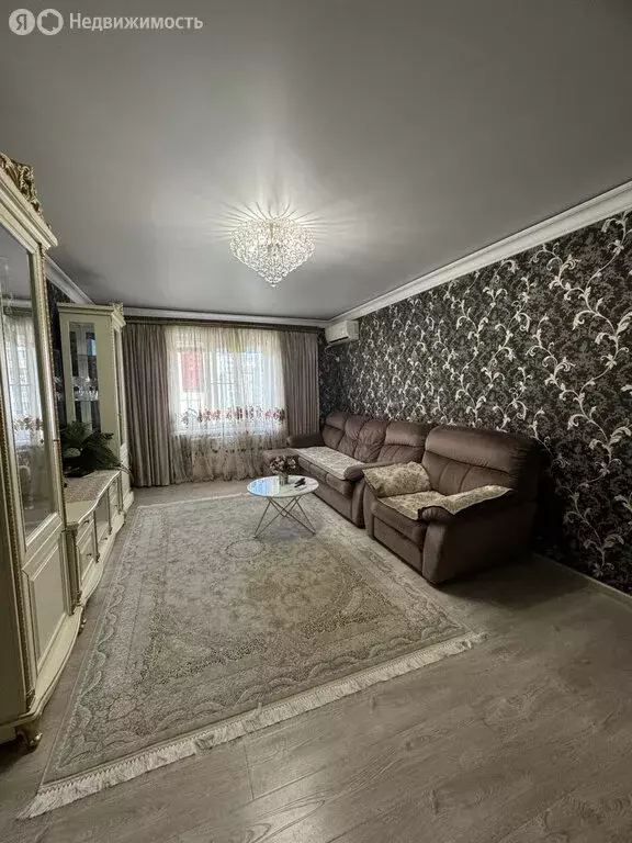 2-комнатная квартира: Дербент, улица Сальмана, 20 (65 м) - Фото 1