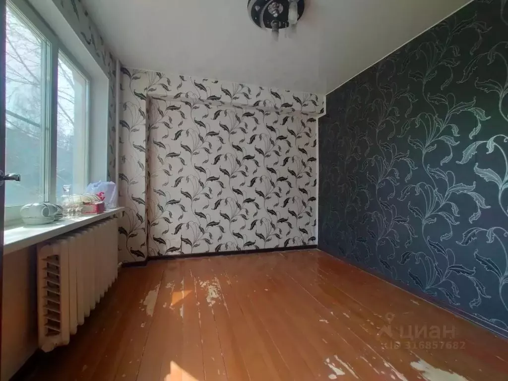 4-к кв. Новгородская область, Великий Новгород ул. Кочетова, 43к3 ... - Фото 0