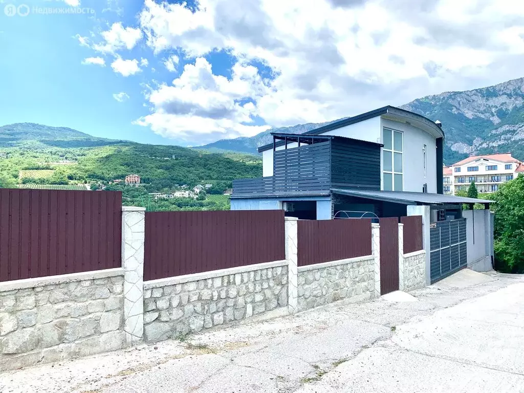 Дом в Ялта, улица Яна Тарвацкого, 1В (287 м) - Фото 2