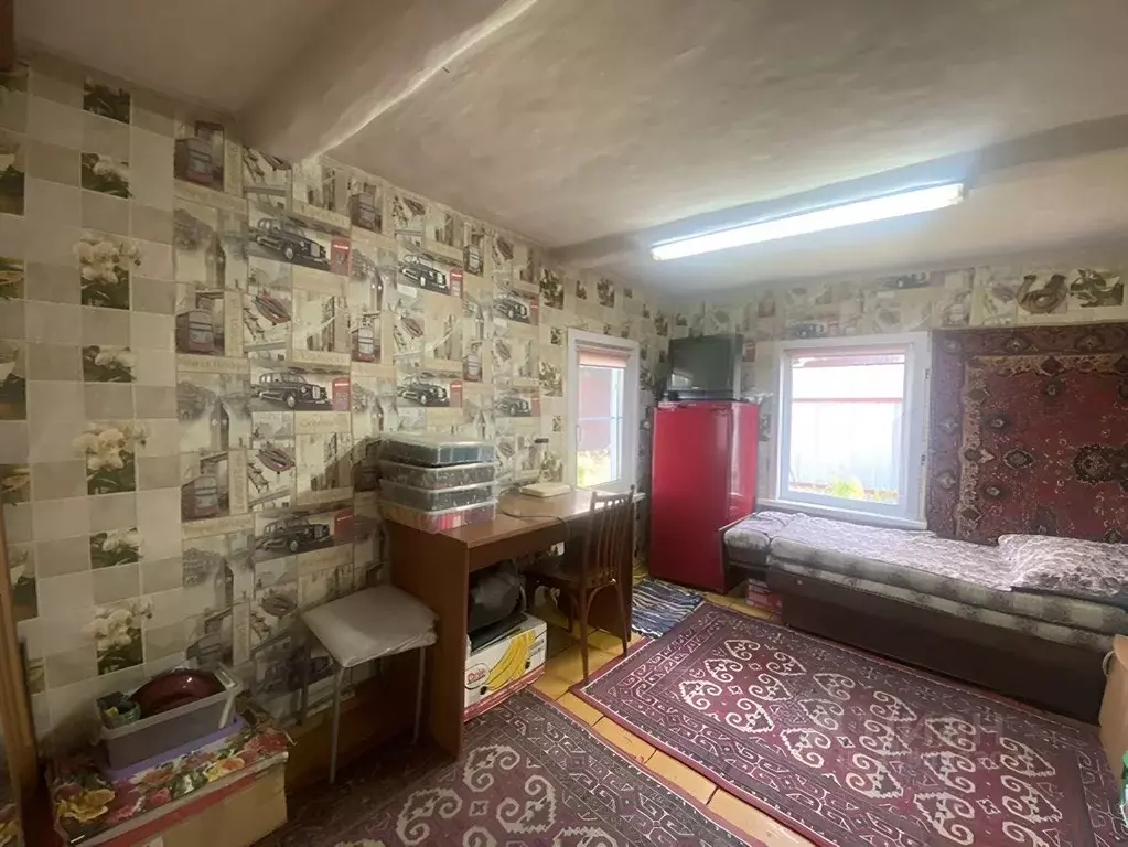 Дом в Кемеровская область, Белово ул. Горького (37 м) - Фото 0