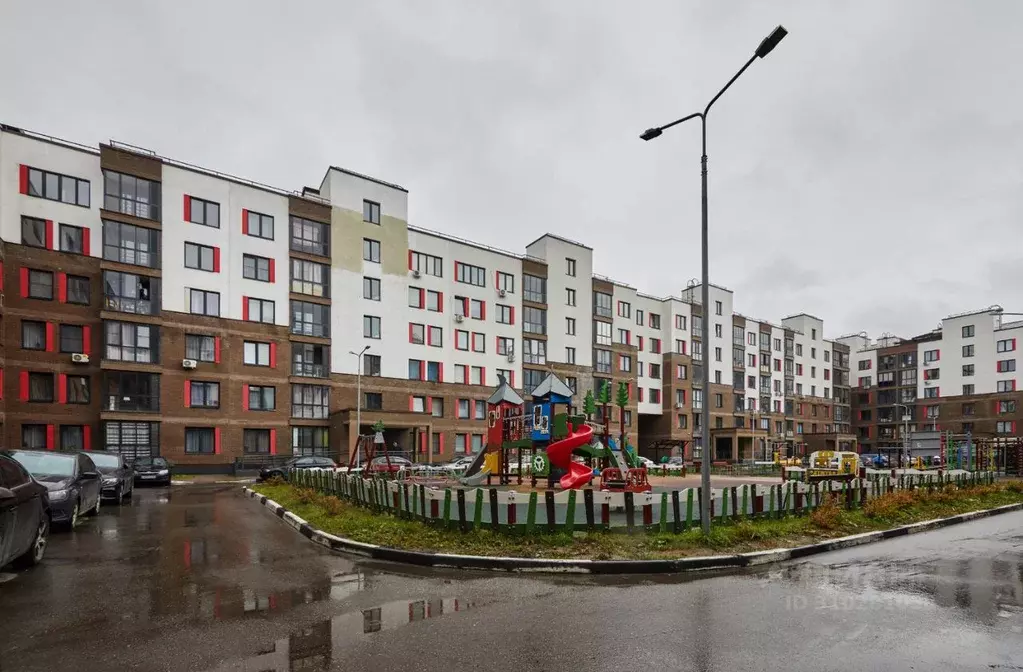 2-к кв. Московская область, Мытищи бул. Тенистый, 11 (54.9 м) - Фото 0