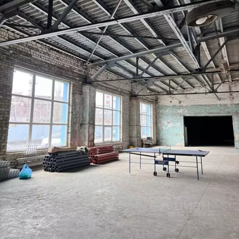 Склад в Саратовская область, Саратов ул. Имени Г.К. Орджоникидзе, 67 ... - Фото 1