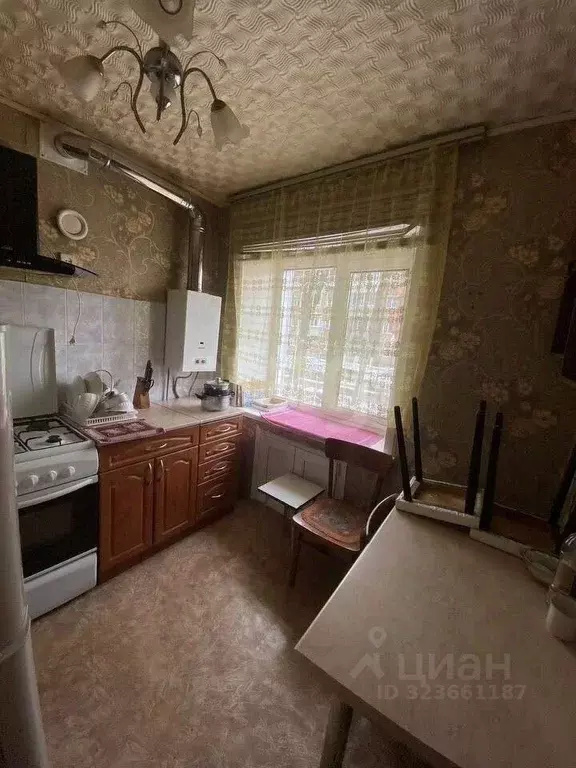 2-к кв. Тульская область, Щекино Спортивная ул., 22 (40.0 м) - Фото 0