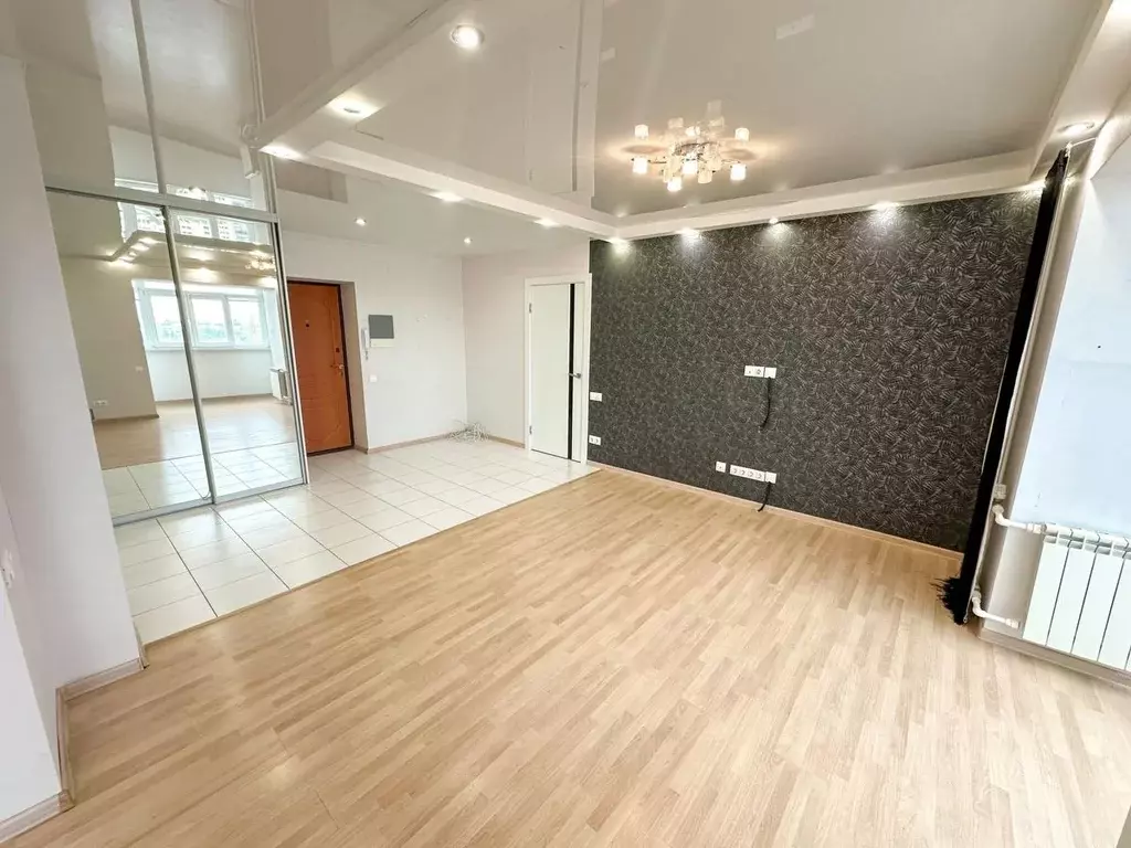 3-к кв. Ярославская область, Ярославль просп. Толбухина, 4 (71.1 м) - Фото 1