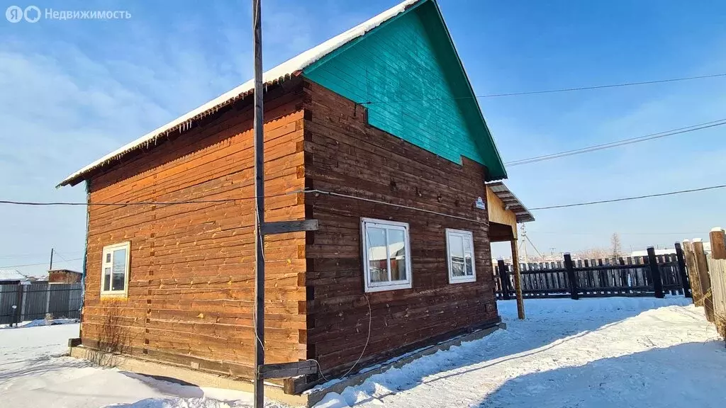 Дом в село Урик, улица Братьев Ченских, 37Б (53.9 м) - Фото 1