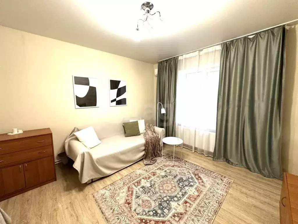 2-к кв. Крым, Симферополь ул. Инге (35.5 м) - Фото 1