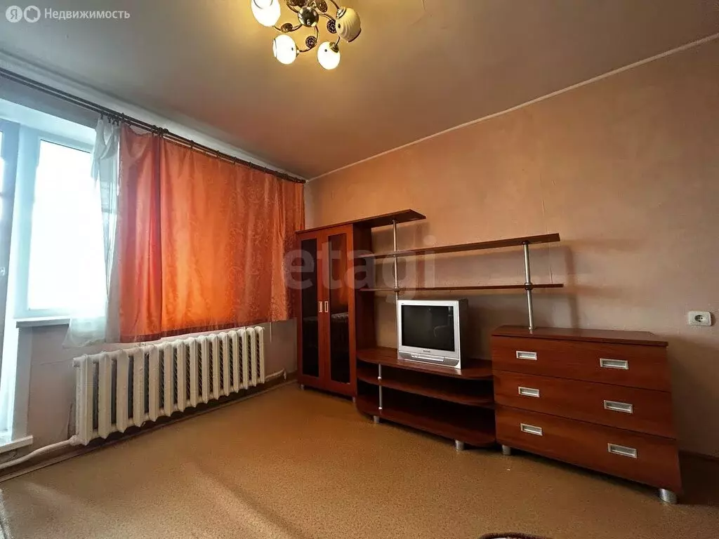 1-комнатная квартира: Усинск, улица 60 лет Октября, 1 (27.5 м) - Фото 1