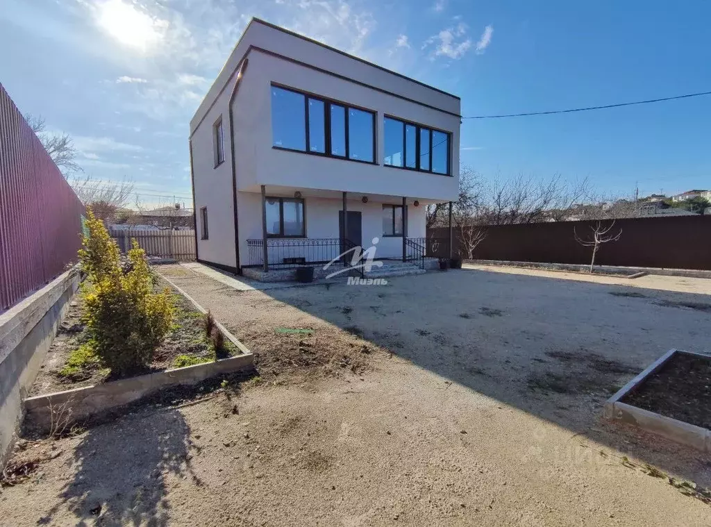 Дом в Севастополь ТСН СНТ Биолог тер., 48 (255 м) - Фото 1