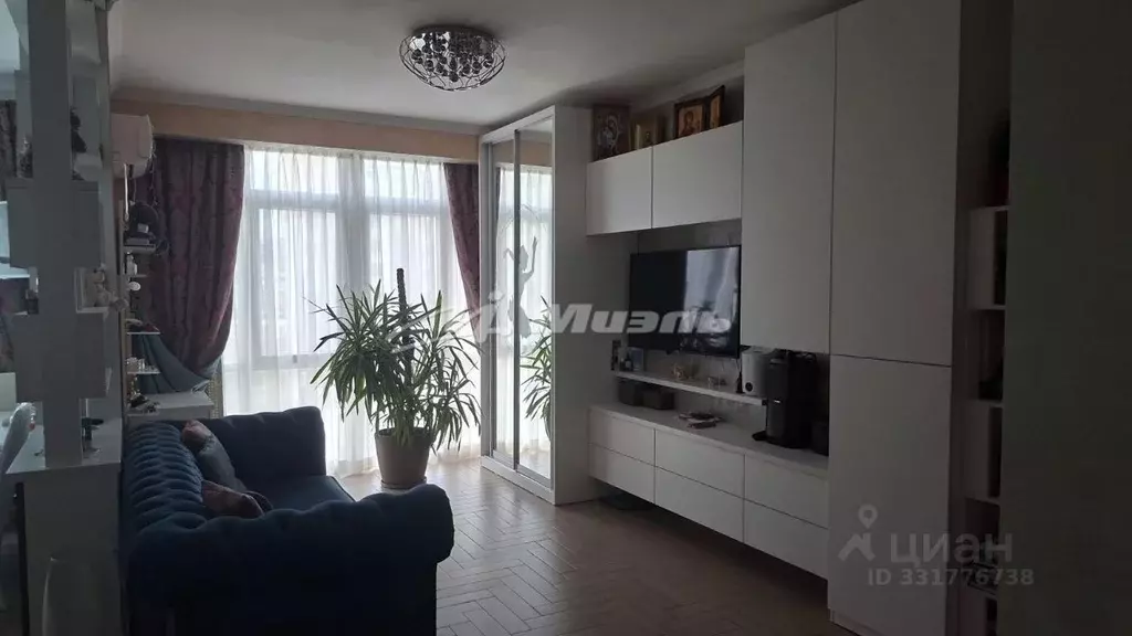 1-к кв. Крым, Симферополь ул. Батурина, 91 (40.0 м) - Фото 1