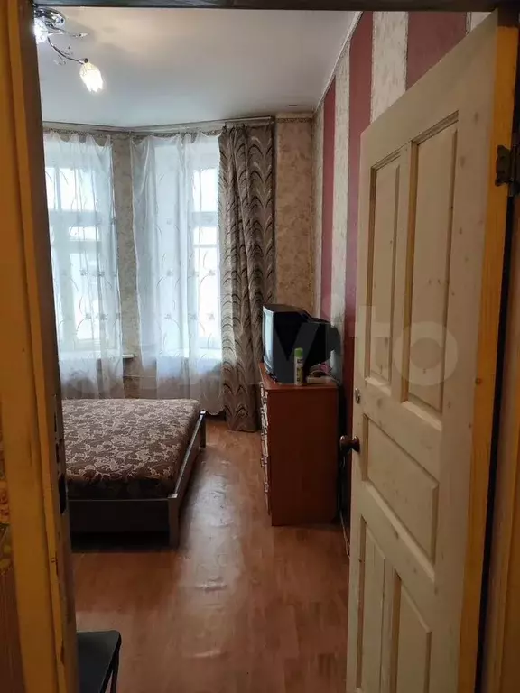 Комната 13,8 м в 4-к., 2/6 эт. - Фото 1
