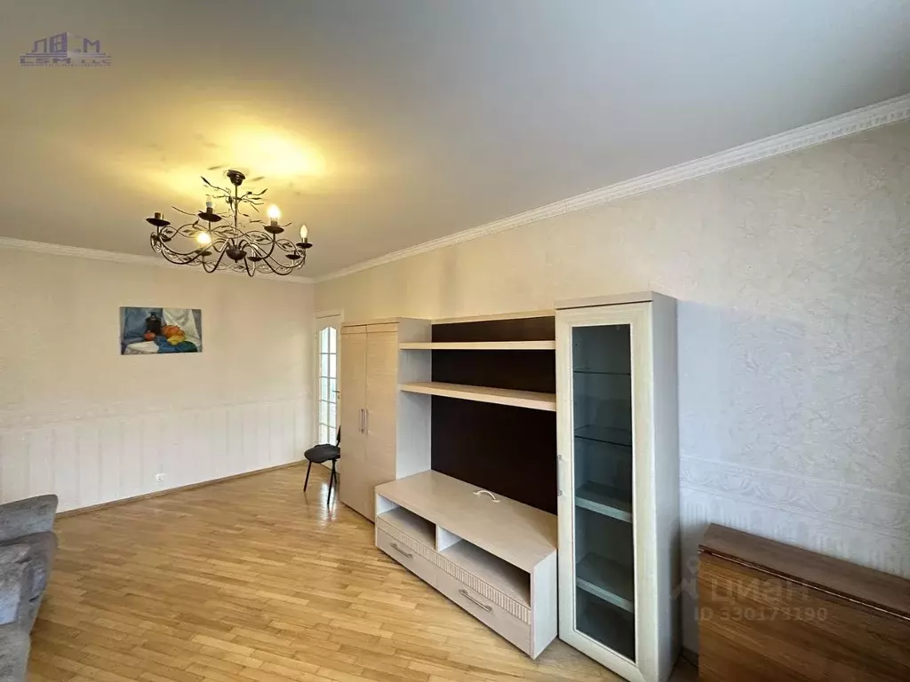 3-к кв. Санкт-Петербург просп. Большевиков, 30К1 (76.6 м) - Фото 1
