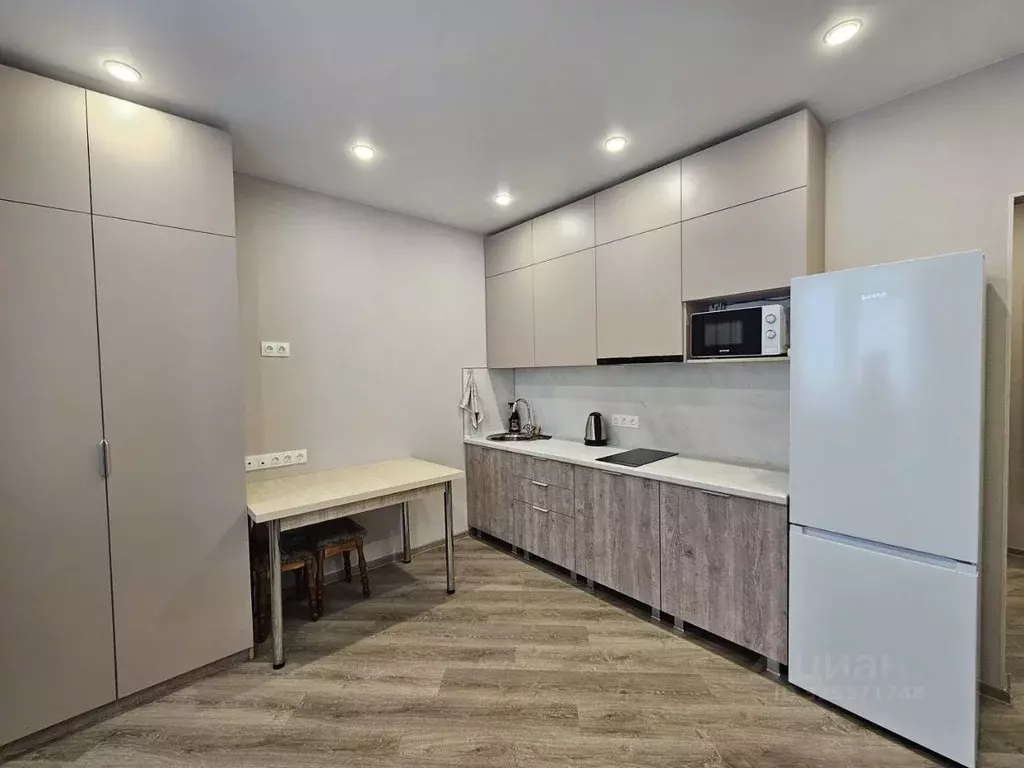 Студия Ульяновская область, Ульяновск просп. Врача Сурова, 36 (26.0 м) - Фото 1