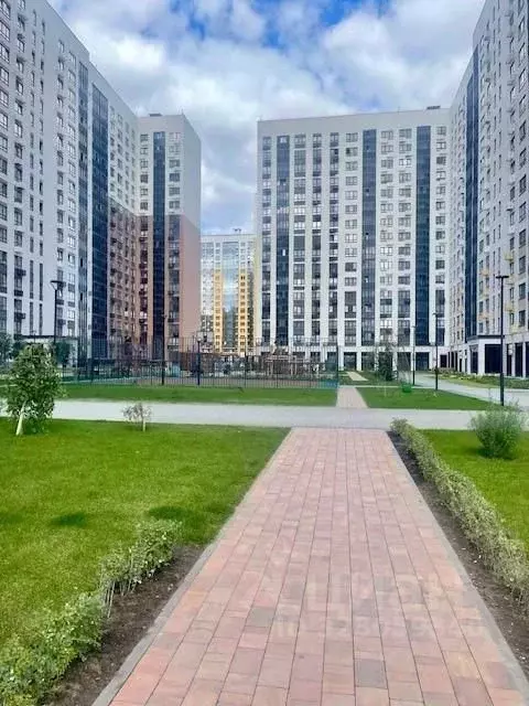 2-к кв. Воронежская область, Воронеж ул. Пескова, 8 (65.6 м) - Фото 1