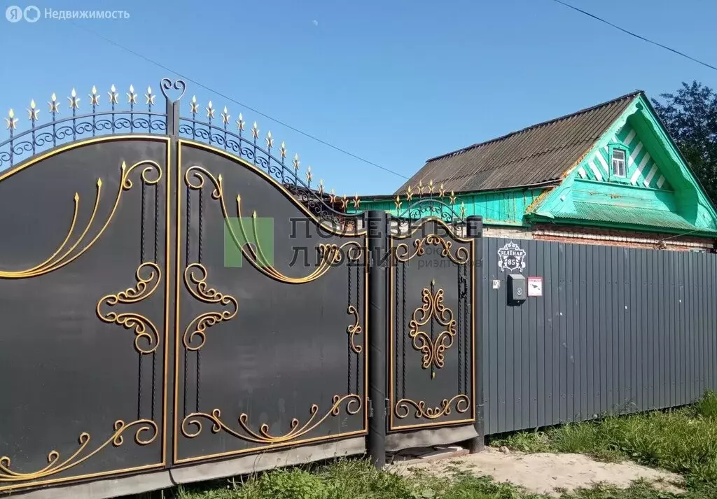 Дом в Новопольское сельское поселение, посёлок Новочувашский (100 м) - Фото 1
