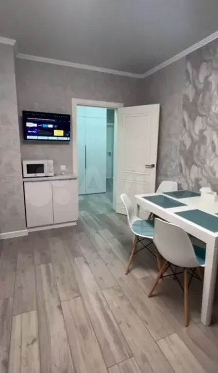 2-к. квартира, 79,5 м, 13/17 эт. - Фото 0