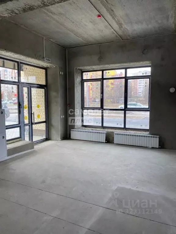 Торговая площадь в Марий Эл, Йошкар-Ола ул. Ползунова, 23А (58 м) - Фото 1