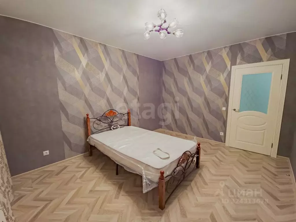 2-к кв. Ярославская область, Ярославль Пионерская ул., 4 (69.7 м) - Фото 0