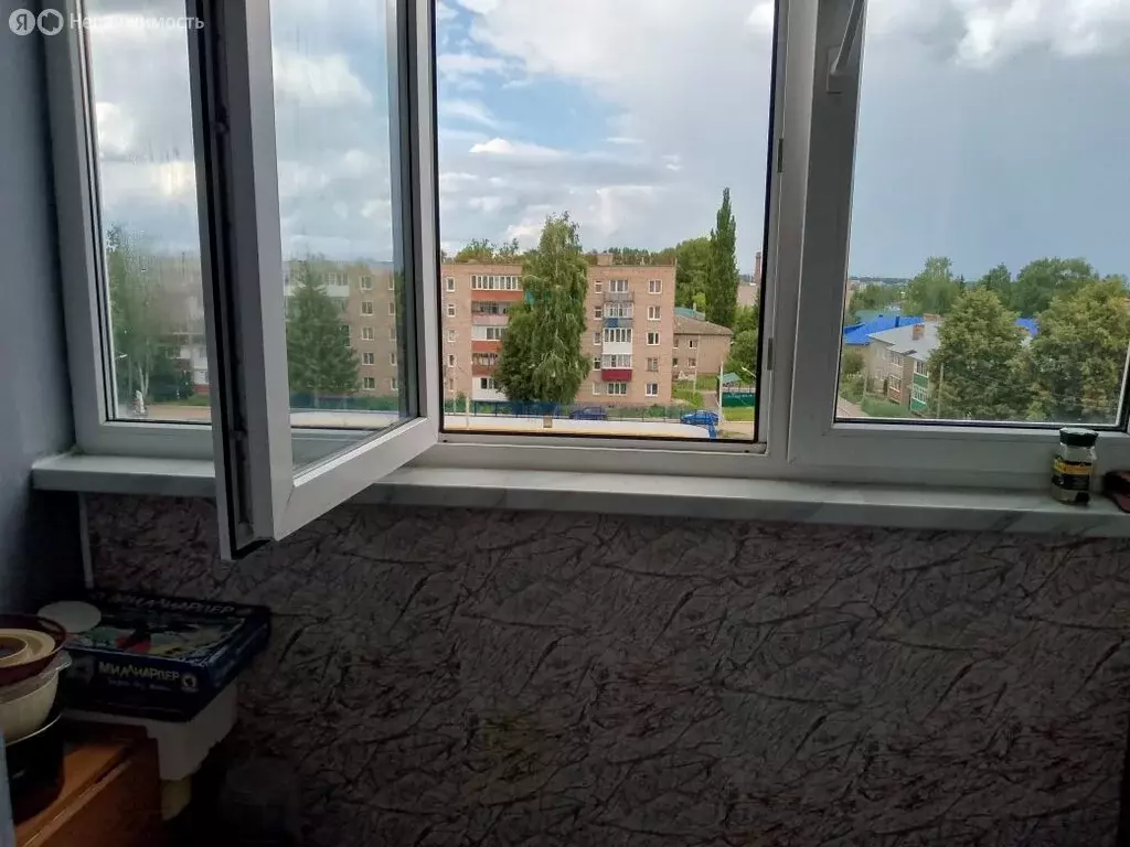 2-комнатная квартира: Бирск, улица 8 Марта, 38А (47.8 м) - Фото 1