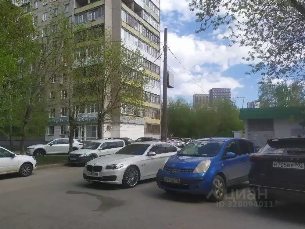 3-к кв. Башкортостан, Уфа ул. Шафиева, 25 (69.0 м) - Фото 0