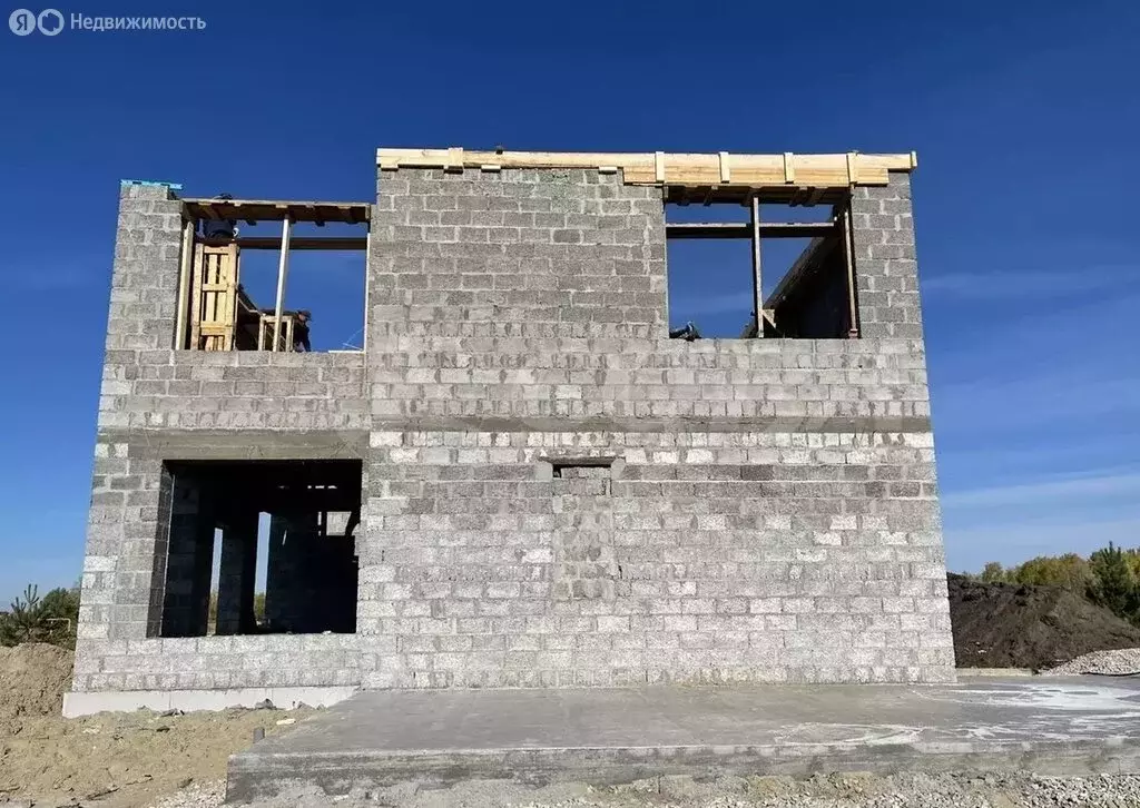 Дом в Тюменский муниципальный округ, село Кулаково (600 м) - Фото 1