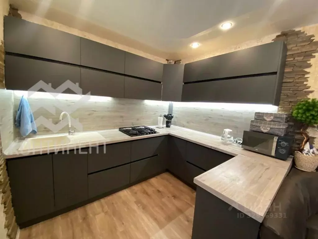 Дом в Крым, Сакский район, с. Добрушино ул. Гагарина, 48 (79 м) - Фото 2