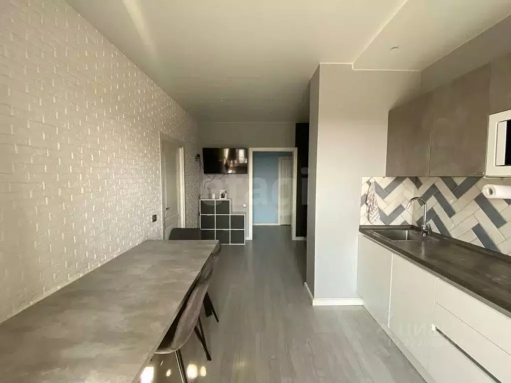 2-к кв. Кемеровская область, Кемерово просп. Химиков, 34 (62.9 м) - Фото 1