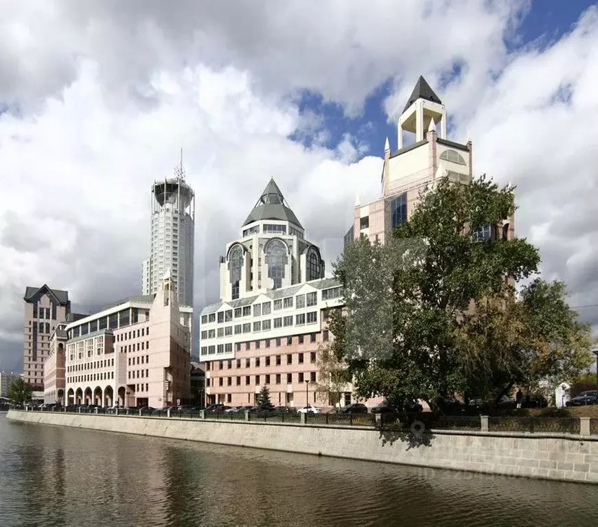 Офис в Москва Космодамианская наб., 52С1 (874 м) - Фото 2