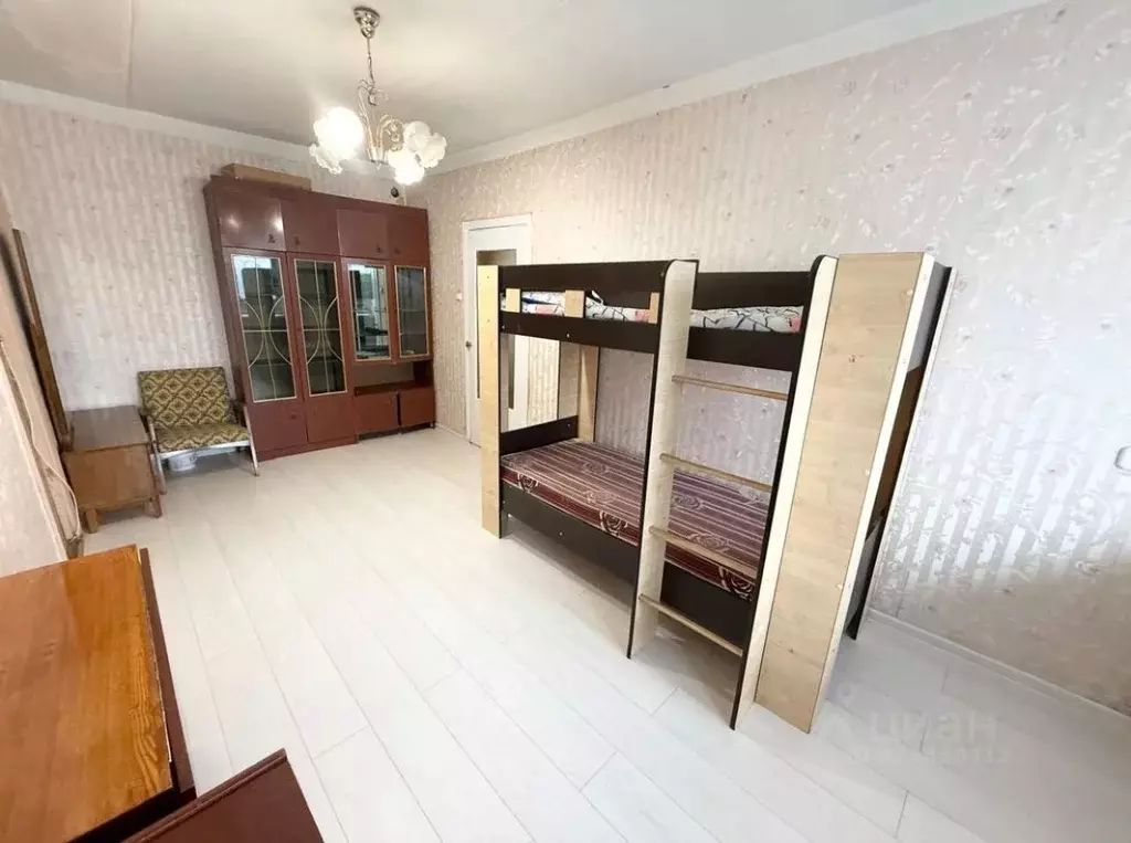 1-к кв. Татарстан, Казань ул. Восстания, 57 (30.0 м) - Фото 2