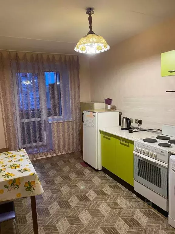 1-к кв. Кировская область, Киров ул. Риммы Юровской, 3 (40.0 м) - Фото 0
