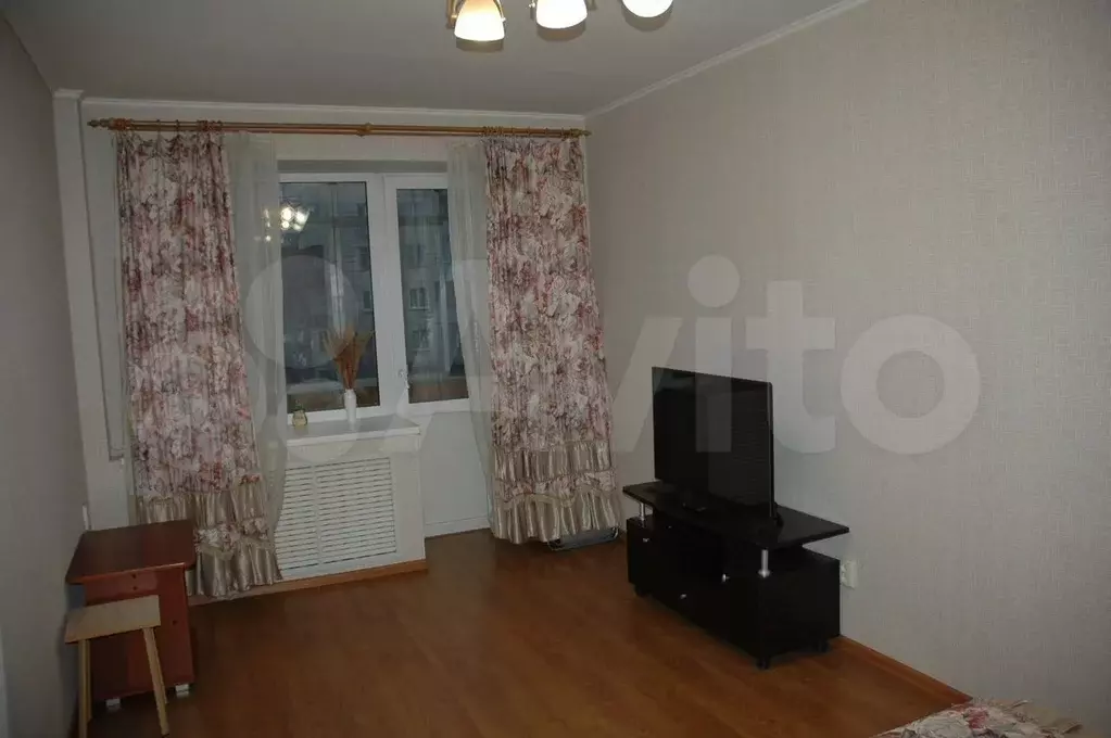 1-к. квартира, 30 м, 4/5 эт. - Фото 0