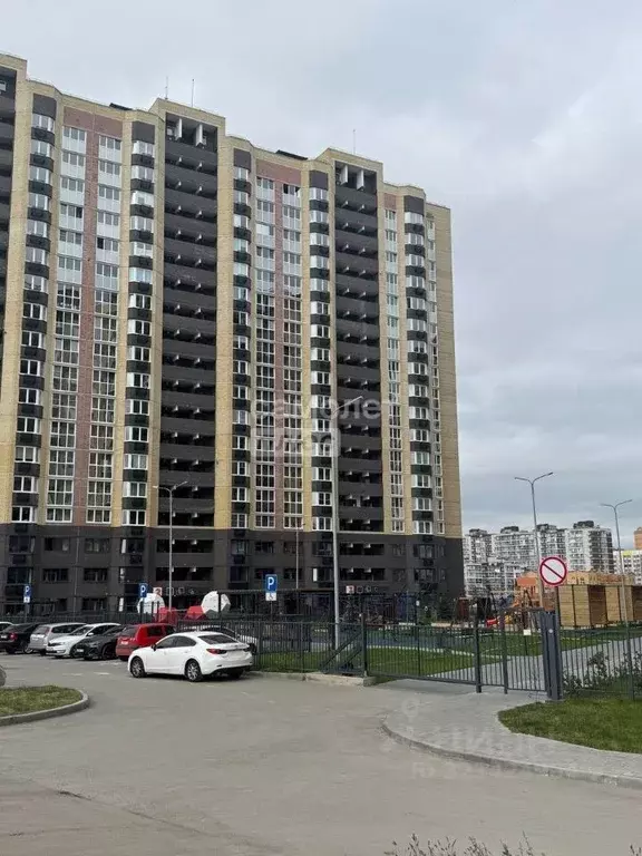 2-к кв. Липецкая область, Липецк Минская ул., 7В (71.4 м) - Фото 0