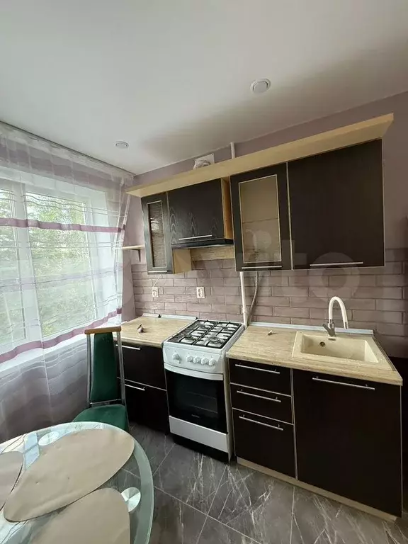 2-к. квартира, 43 м, 6/9 эт. - Фото 1
