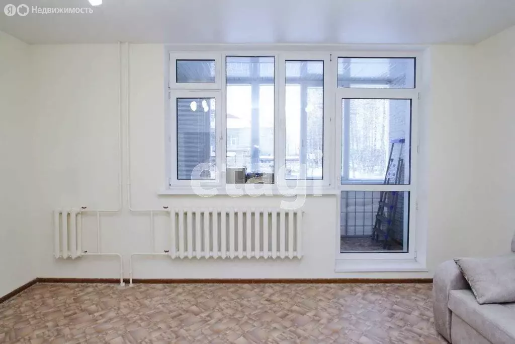 1-комнатная квартира: Ялуторовск, улица Менделеева, 3А (27 м) - Фото 0