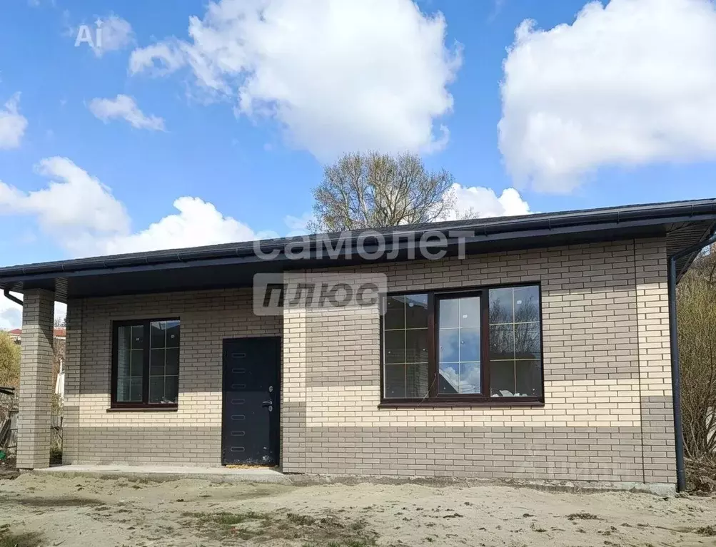 Дом в Курская область, Курск ул. Красная линия (86 м) - Фото 1